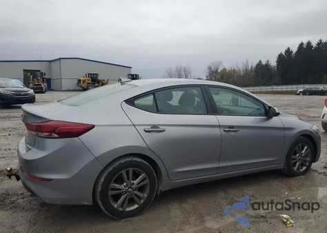 2017 Hyundai Elantra Se z USA, uszkodzony, nr VIN 5NPD84LF0HH064586